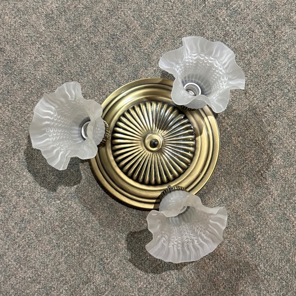 Three (3) Fluted Ceiling Light Fixture - Picture 5 of 10